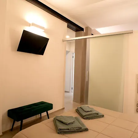 Fontanella Apartment *